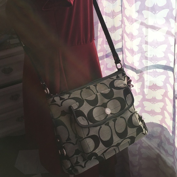 Authentic Coach Set! Crossbody and Wallet!!! - Picture 6 of 7